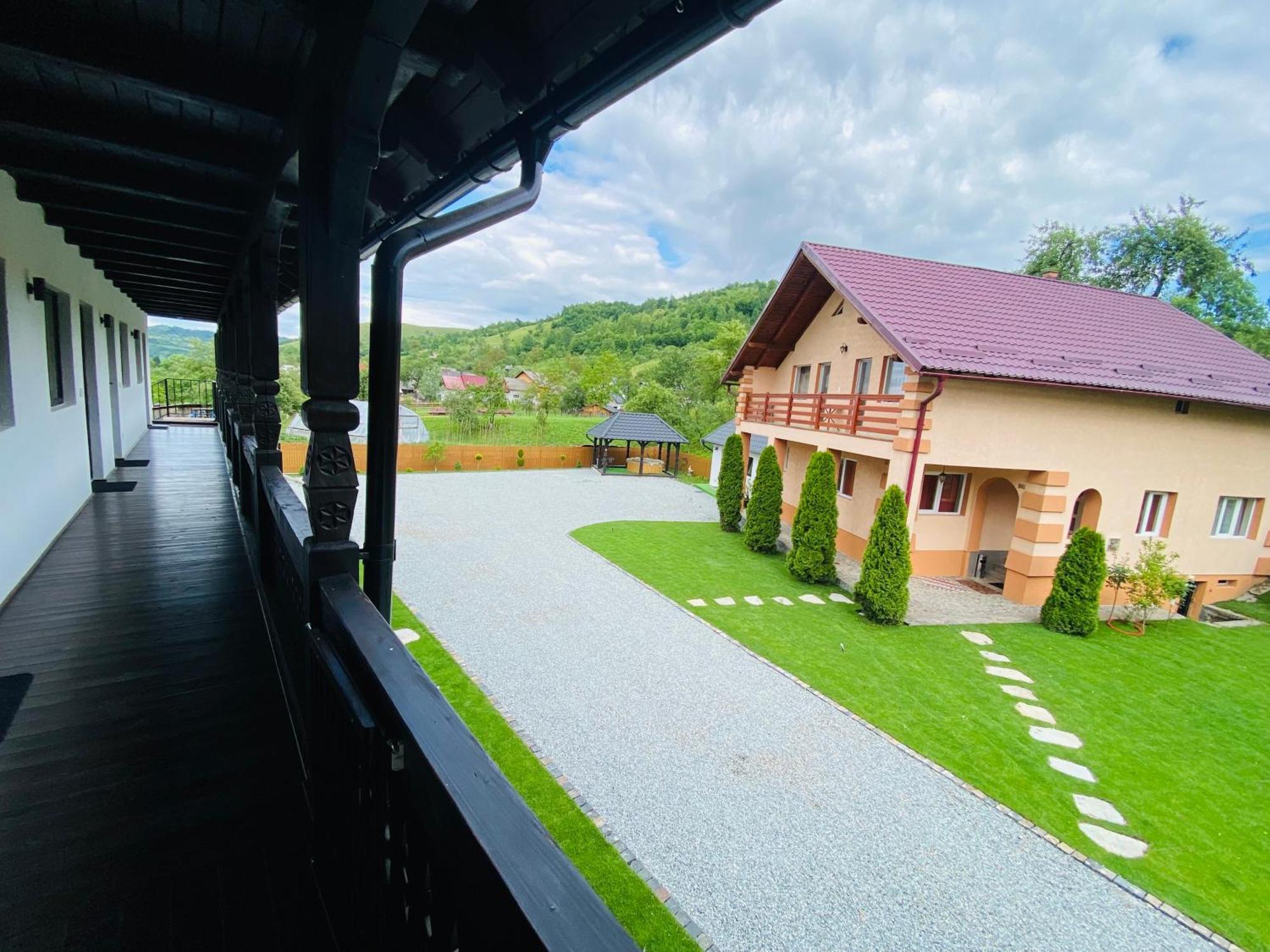 Pensiunea Suci Botiza Exteriér fotografie